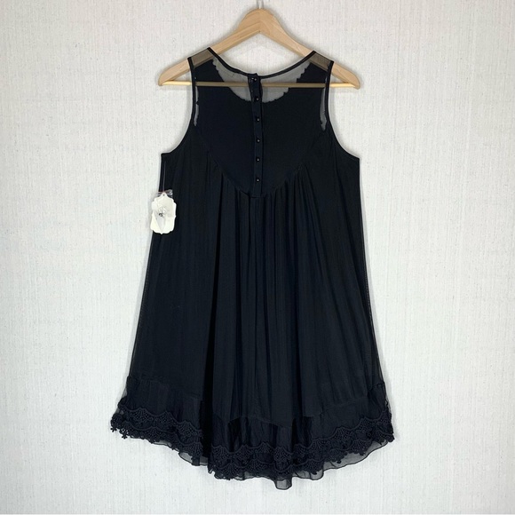 Altar’d State~NWT~Sleeveless Mini Shift Dress‎ w/ Crochet Accents~Black~Sz S - Picture 6 of 12
